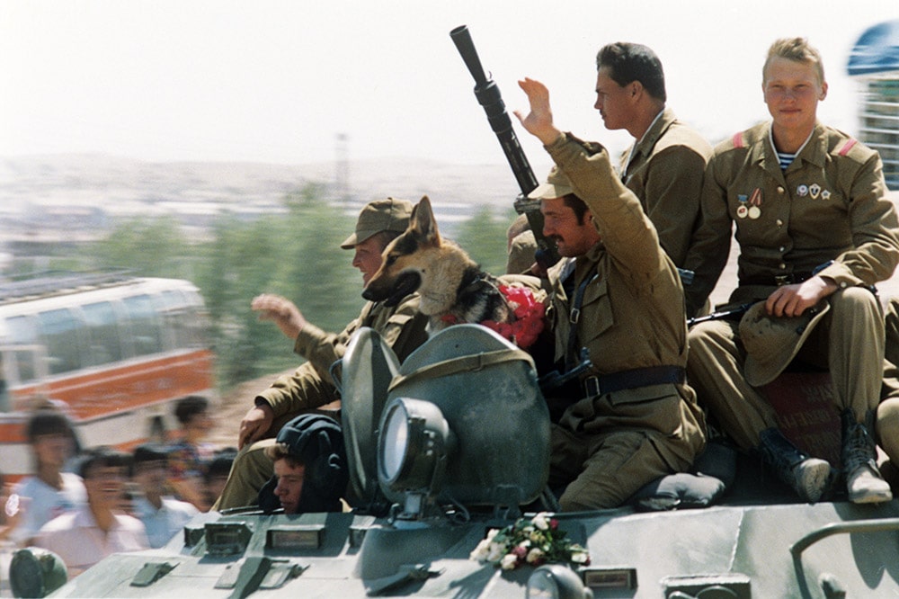 5 мая 1988 года. Начало поэтапого вывода ограниченного военного контингента советских войск из Афганистана.